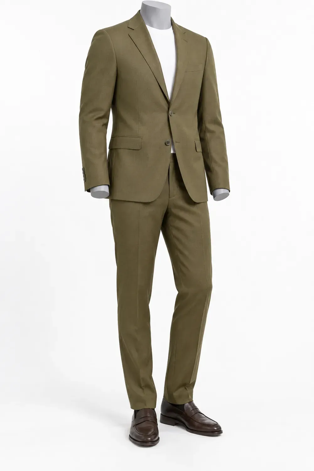 Traje verde oliva, foto 3 de 3